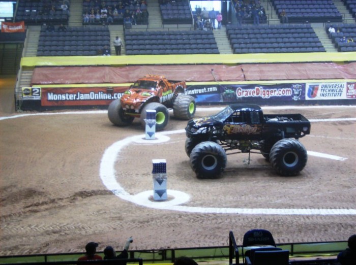 2008 MonsterTruckShow-017.jpg